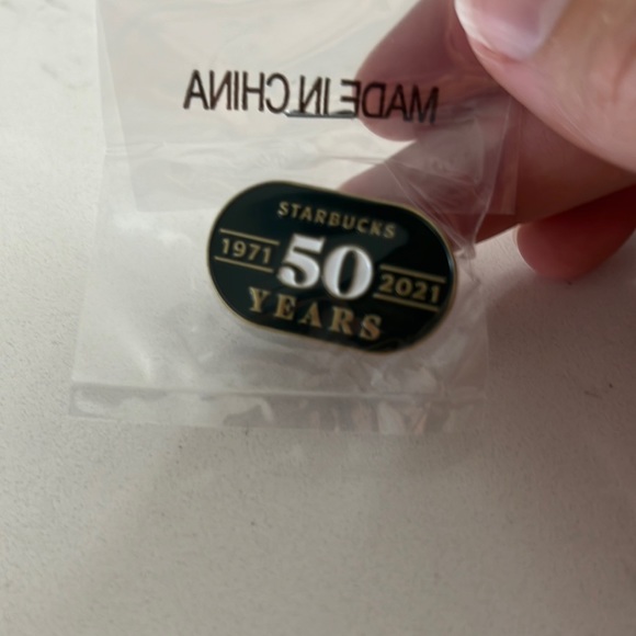 Starbucks 50th Anniversary Enamel Pin Green Gold 1971 2021 NEW Coffee Company